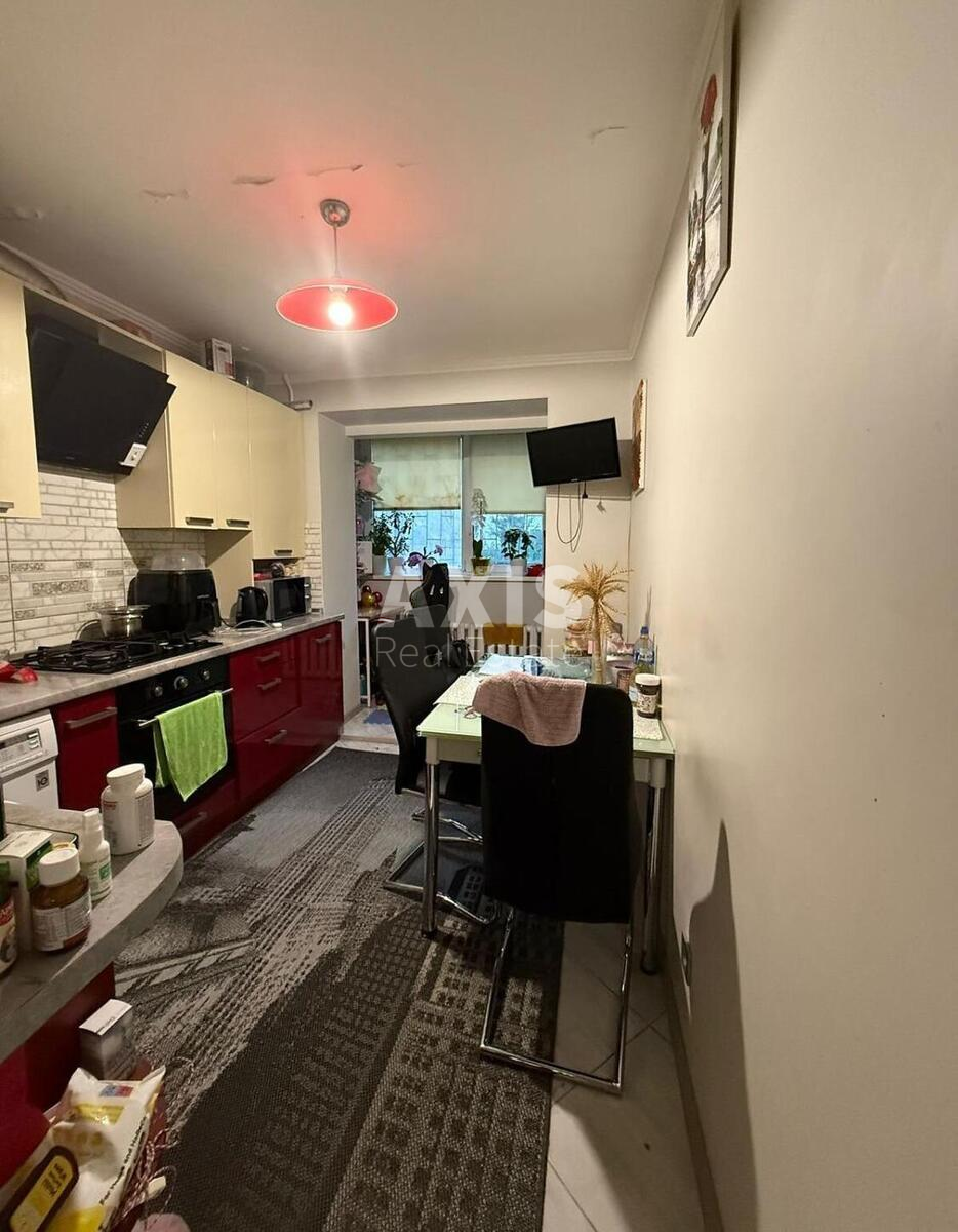 1k apartment pr-t Povitroflots'kyj 56