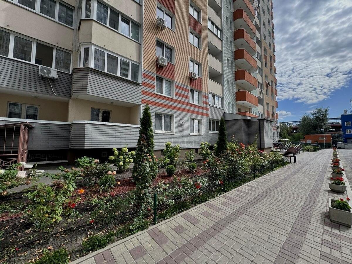 1k apartment vul. Revuc'kogo 54Б