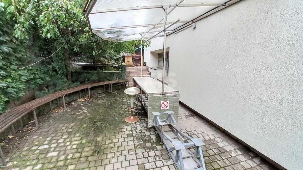 Office vul. Kryvoriz'ka 11, 170m29