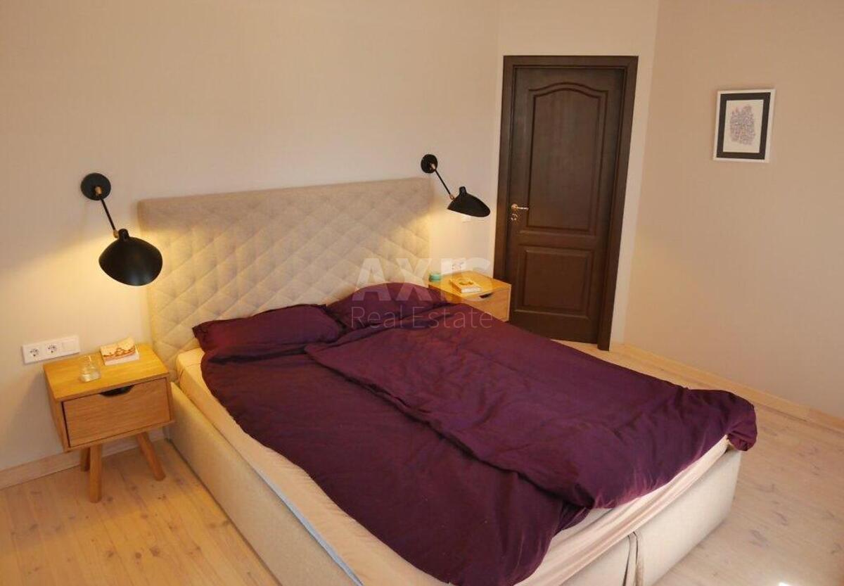 4k apartment vul. Borysoglibs'ka 16Б0