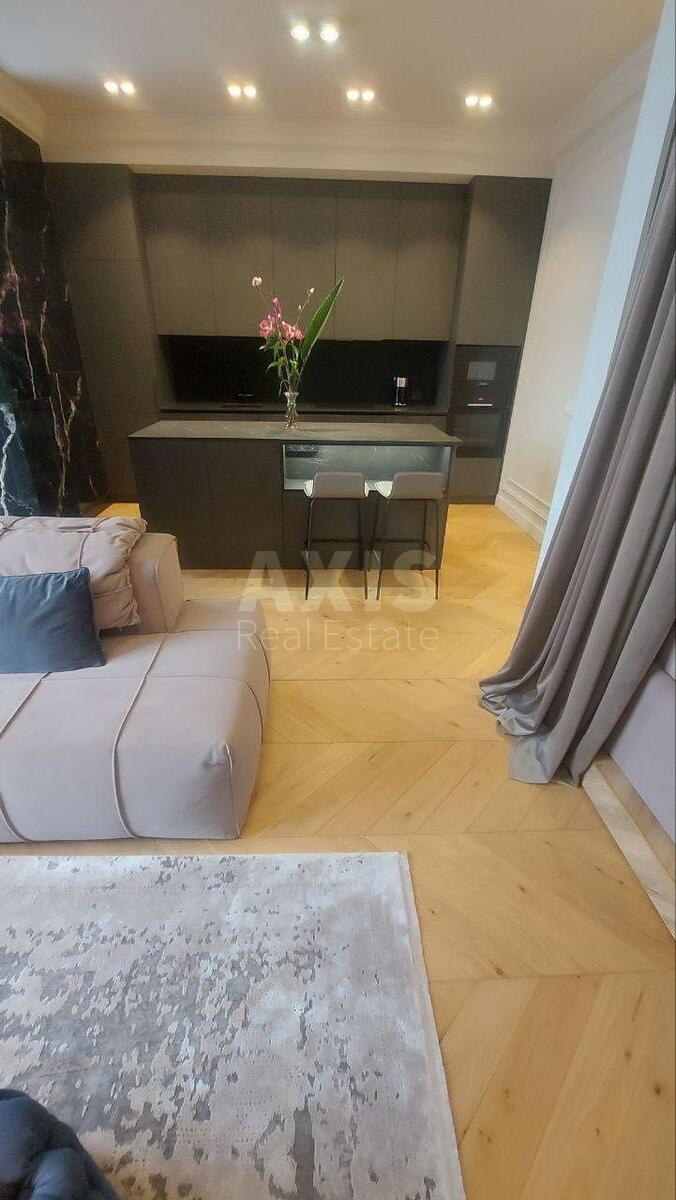 1k apartment vul. Bul'varno-Kudrjavs'ka 15А592913