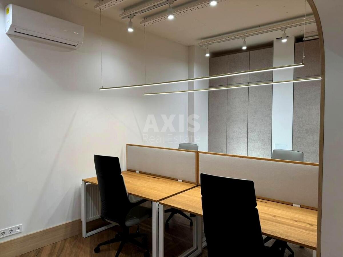 Office vul. Buslivs'ka 12, 135m2593299