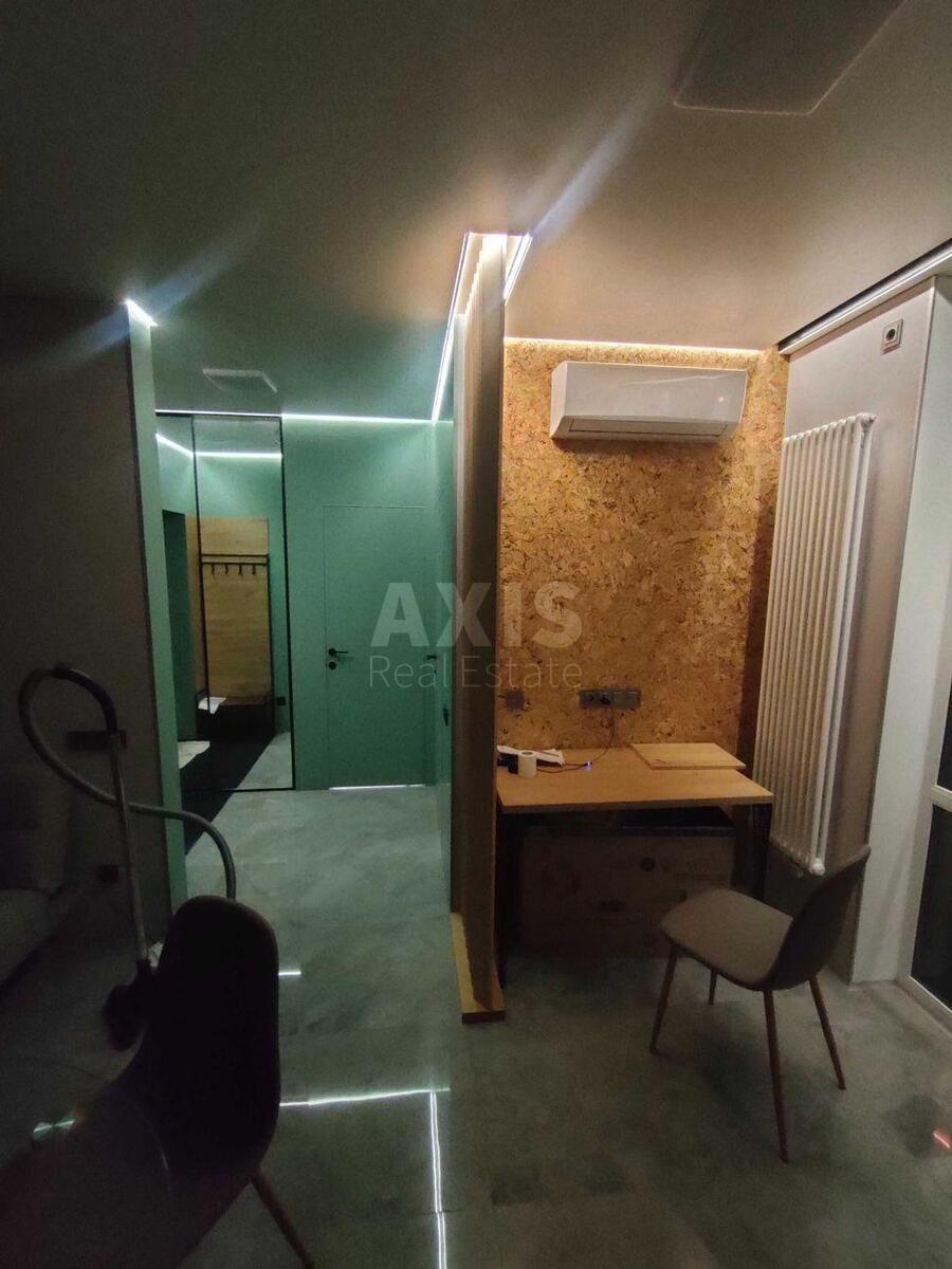 1к квартира пр-т Бажана Николая 10490536
