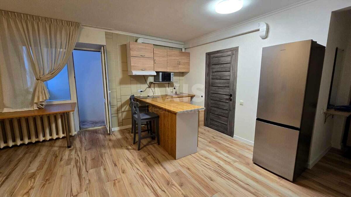 2k apartment vul. Sribnokil's'ka 20630381