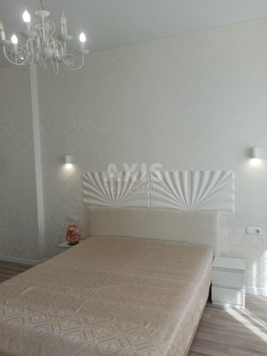 2k apartment nab. Dniprovs'ka 14589873