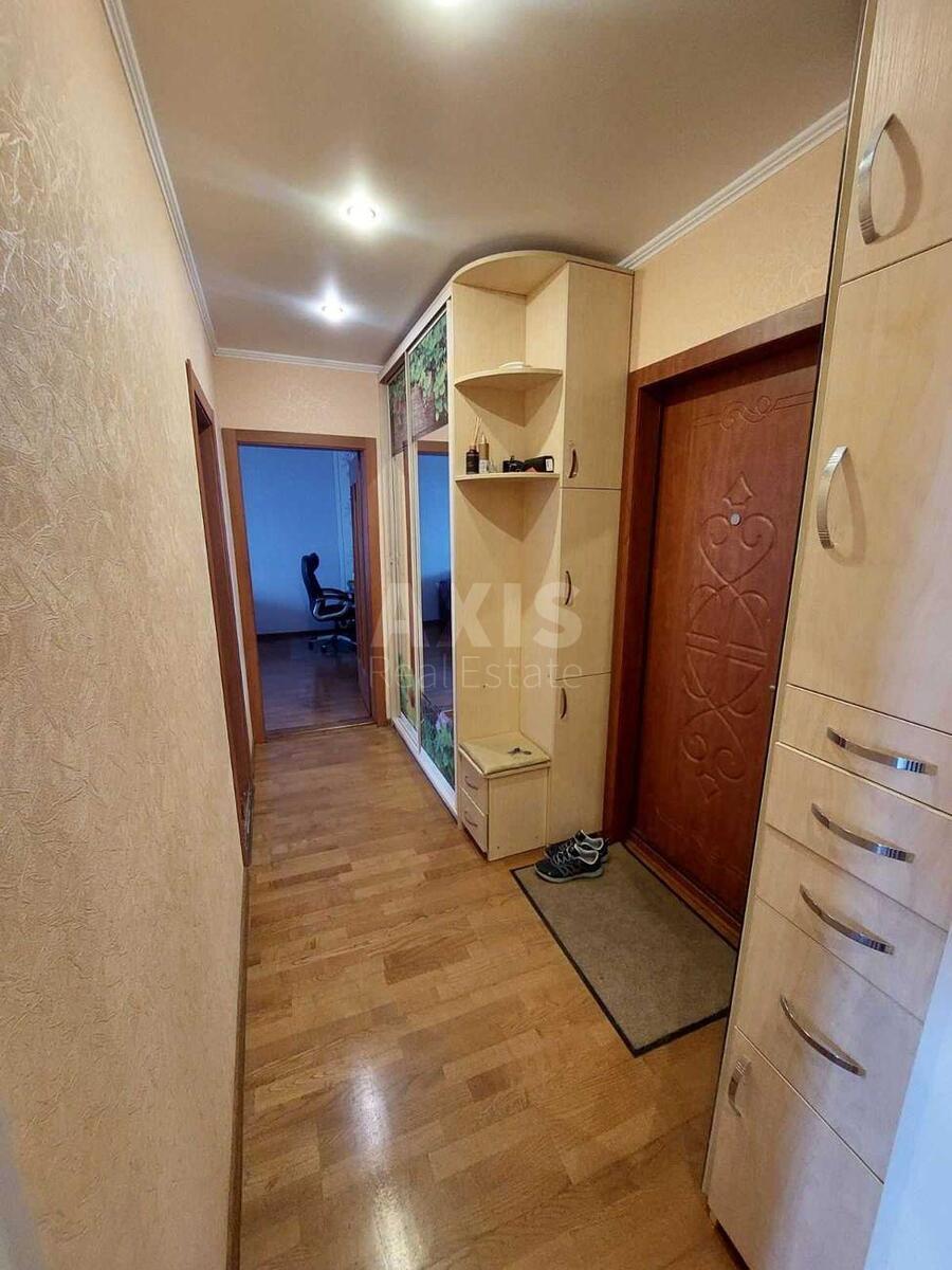 2к квартира ул. Ващенко Григория 12