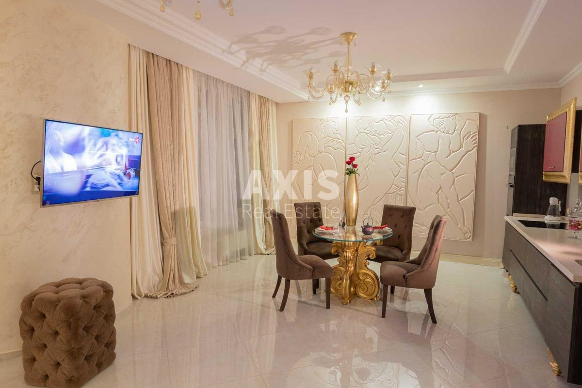 1k apartment vul. Mel'nykova 18Б8
