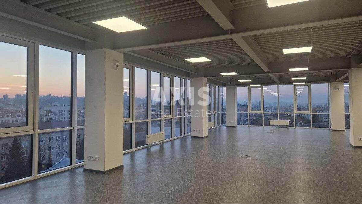 Office vul. Pochajnyns'ka 38/44, 500m20