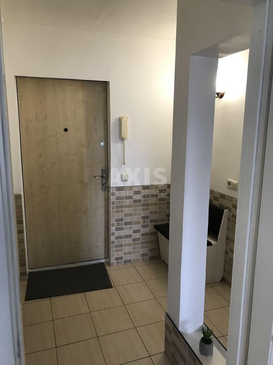 1k apartment vul. Naumova Generala 33А7