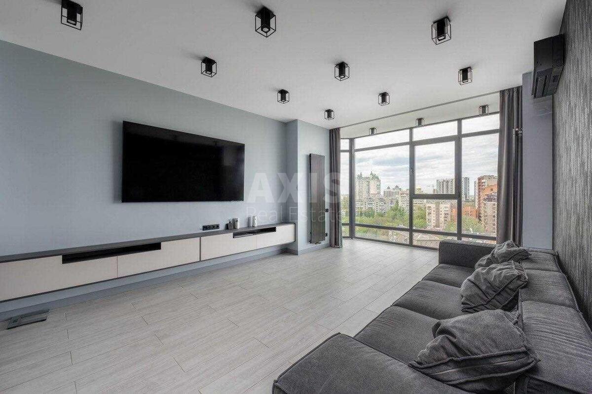 3k apartment vul. Turgenjevs'ka 44
