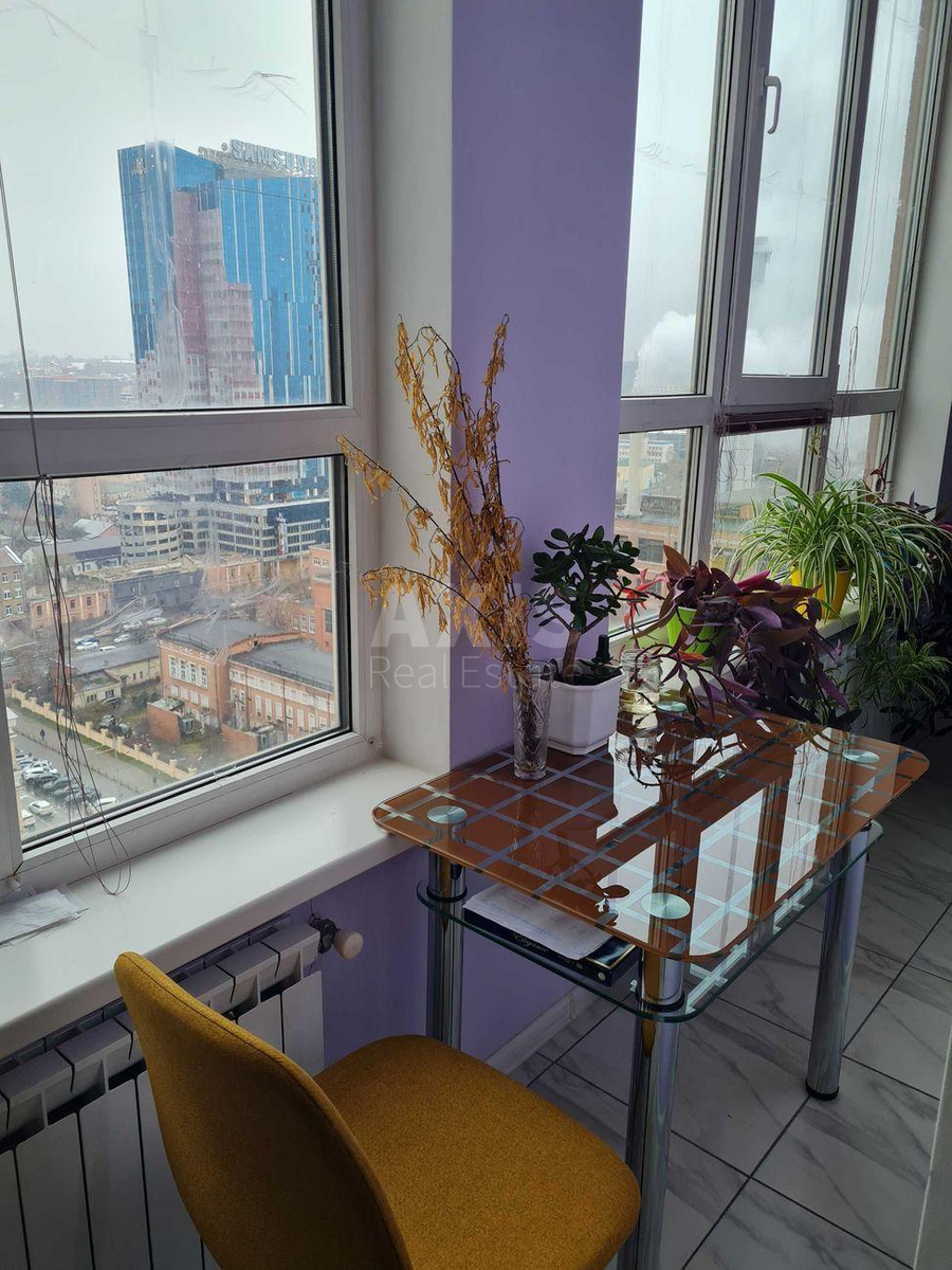 2k apartment vul. Zhyljans'ka 118466771
