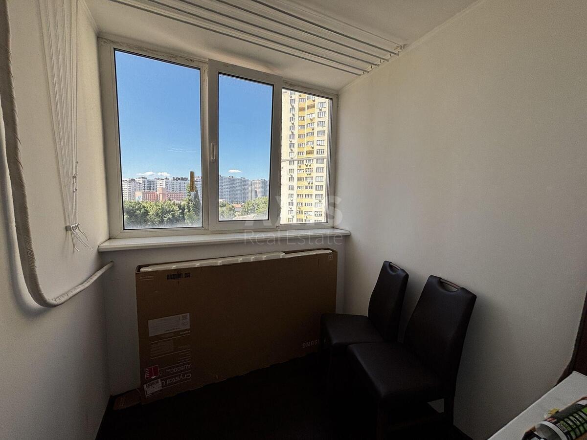 3k apartment vul. Myhajla Maksymovycha 3Г5998011