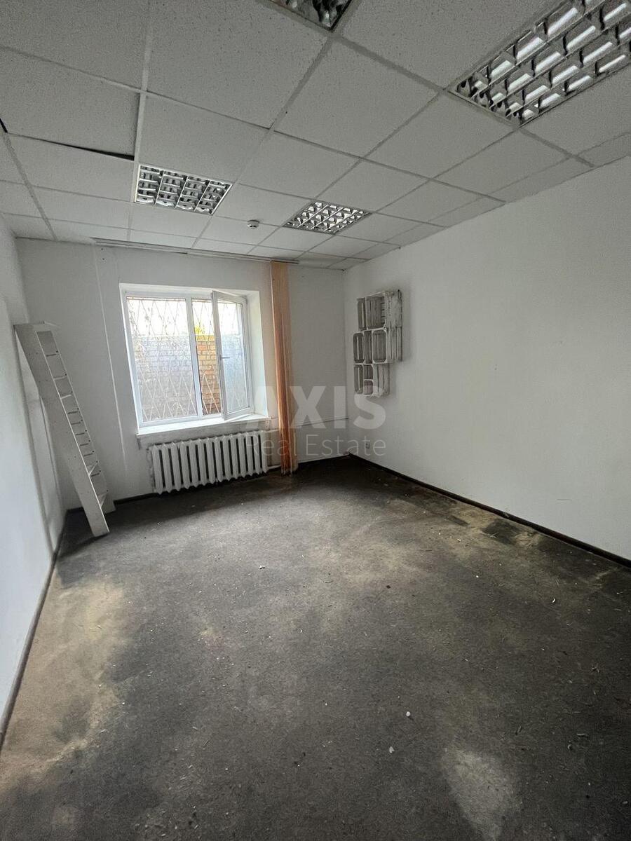 Office vul. Mazepy Ivana 3, 82m25