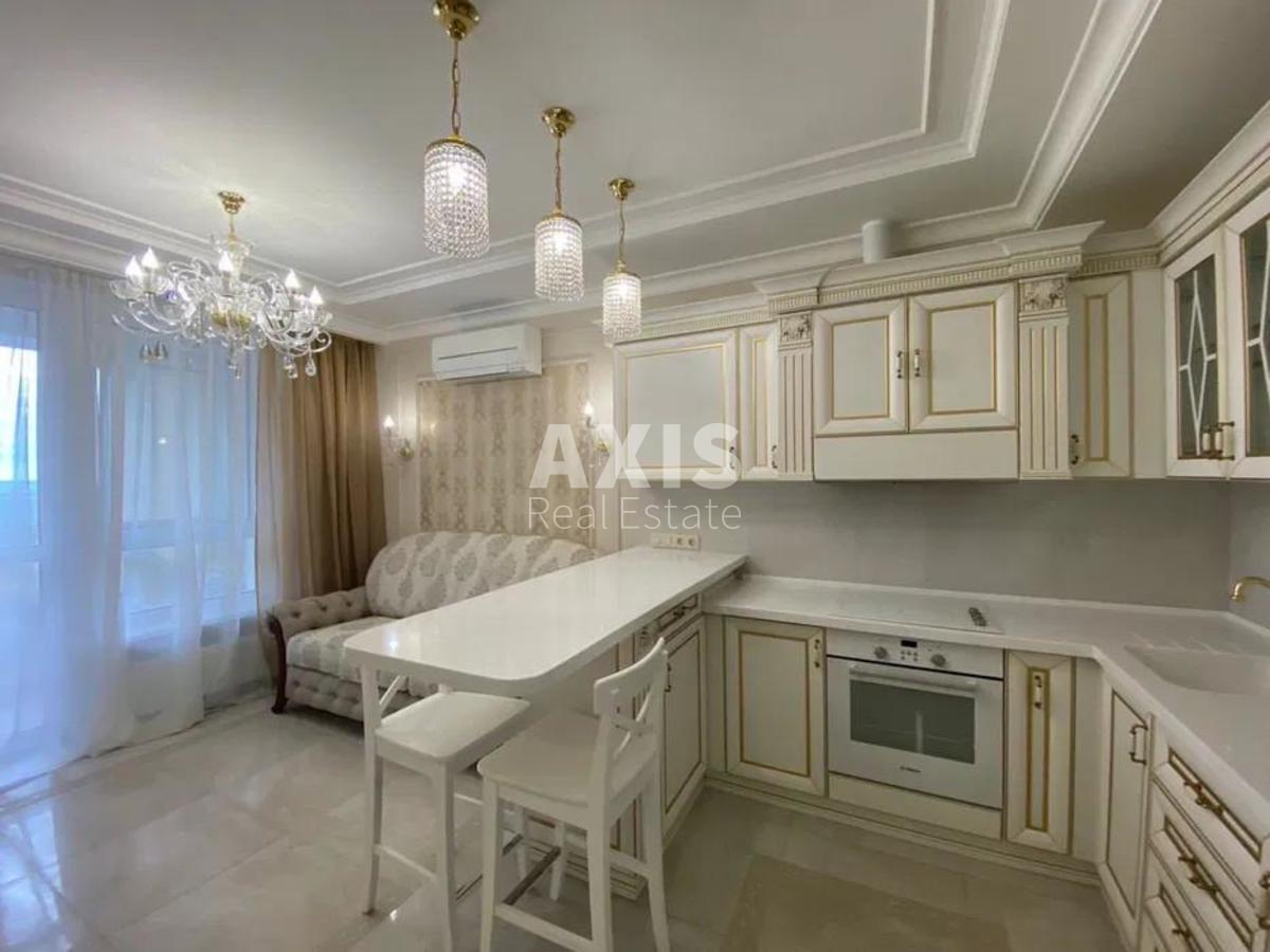 1k apartment vul. Zarichna 1