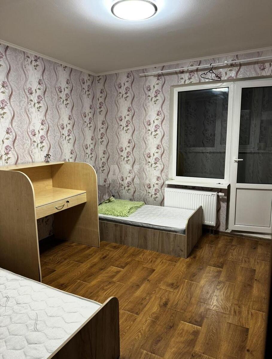 3k apartment pr-t Glushkova Akademika 9Б565645
