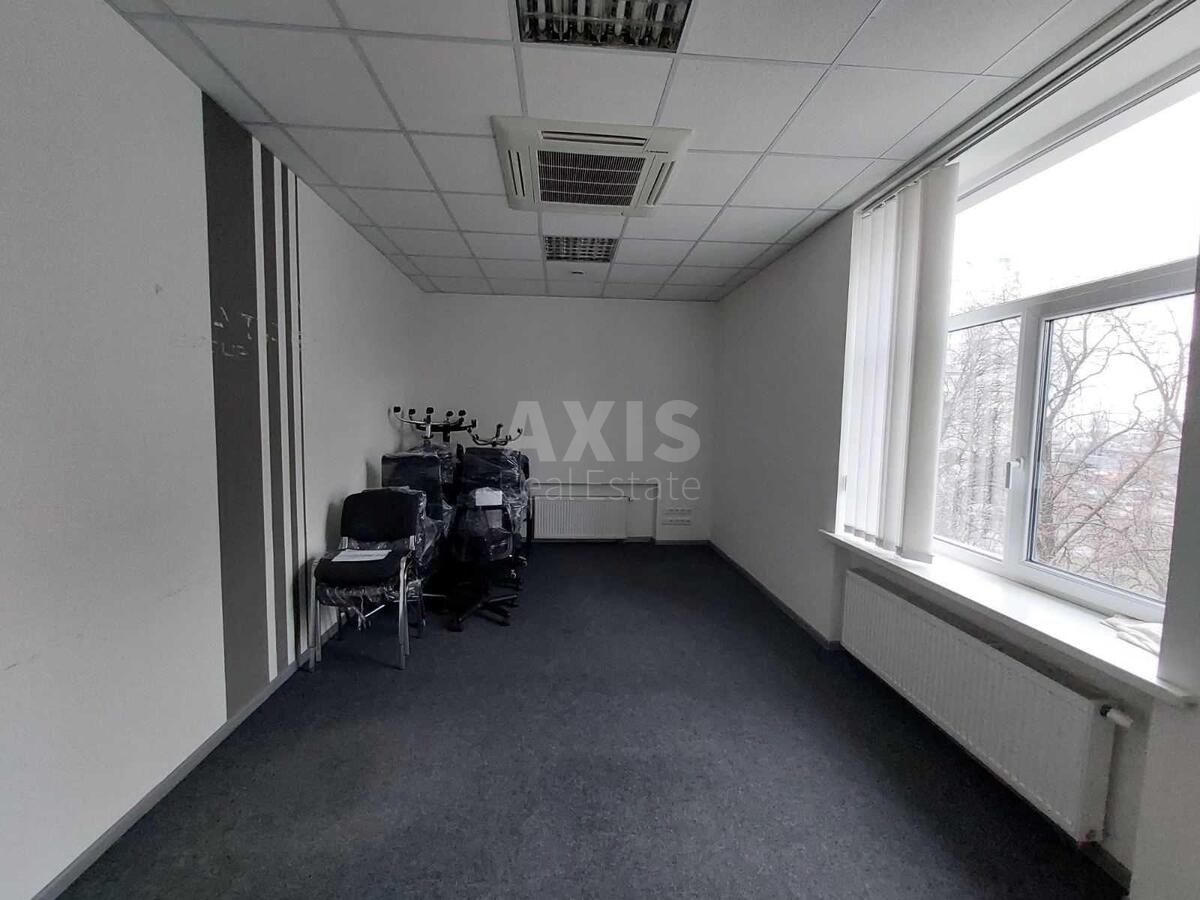 Офис бул. Дружбы Народов 19, 520м24