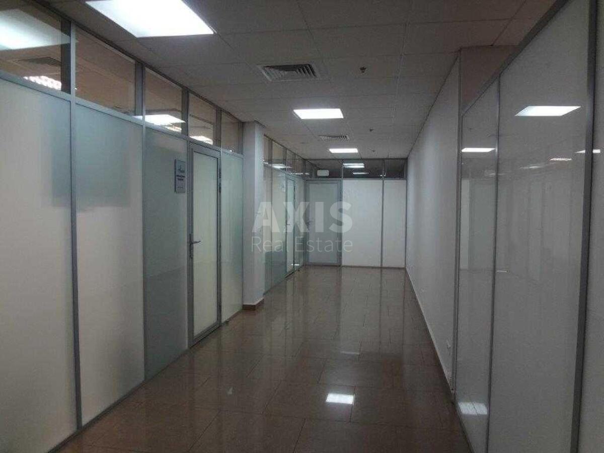Office vul. Verhnij Val 28, 130m29