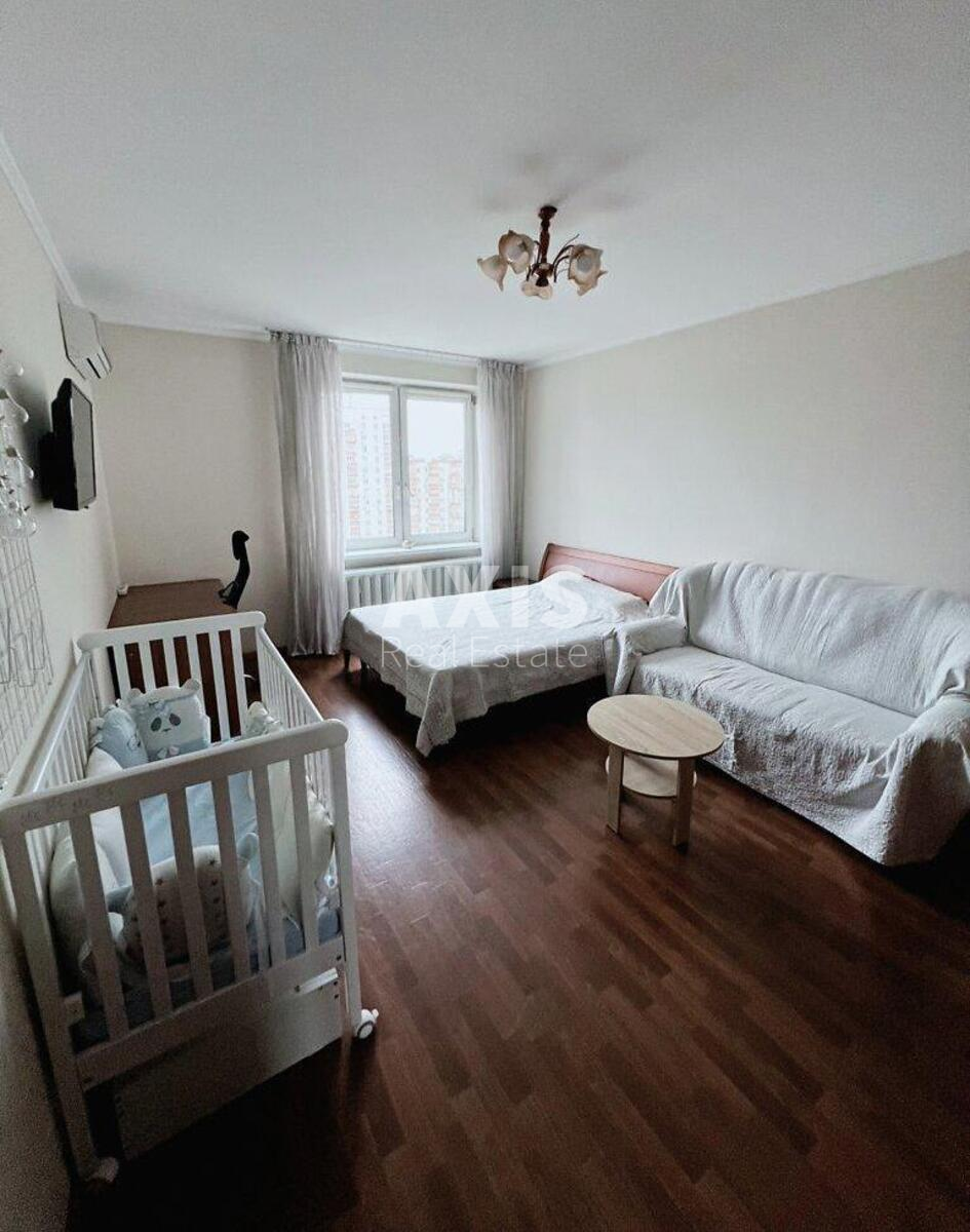 1k apartment prov. Feodosijs'kyj 14484182