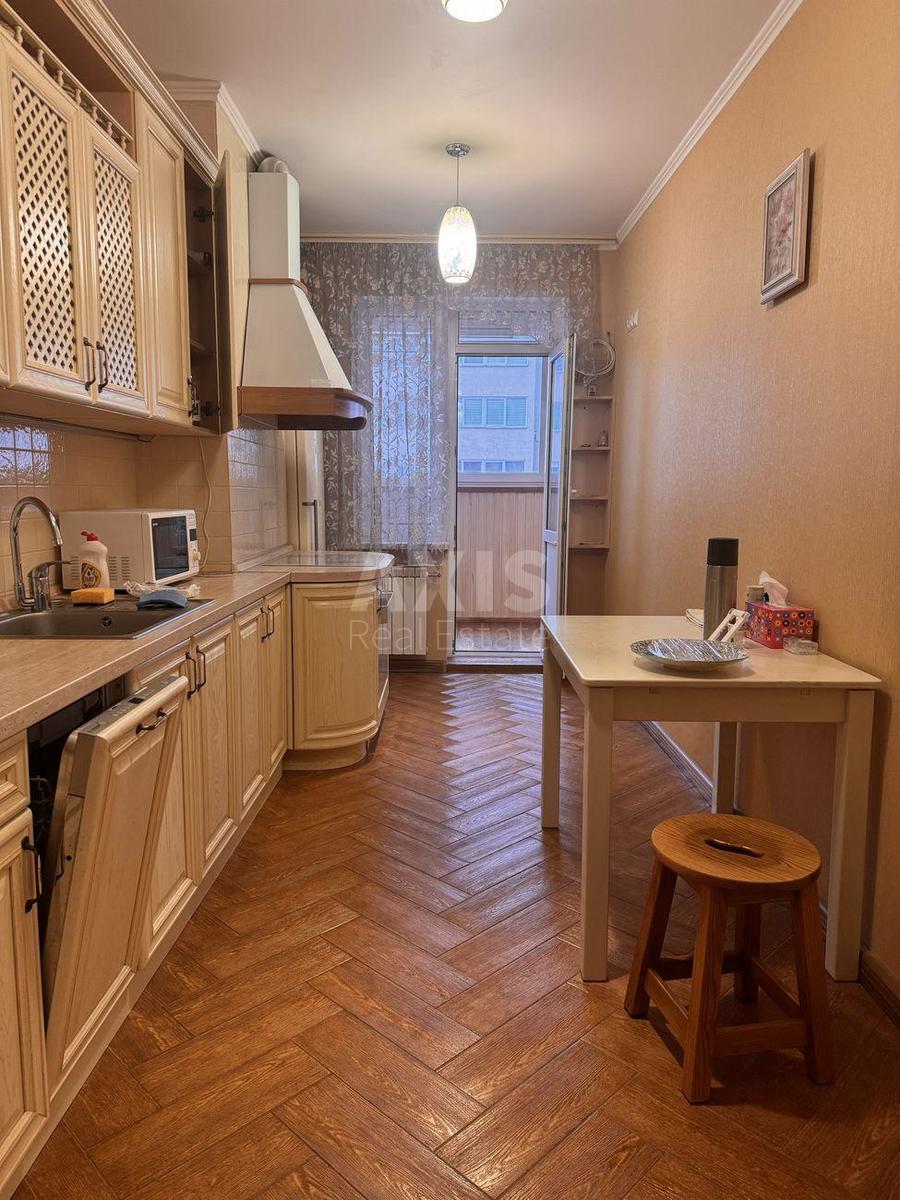 2к квартира ул. Эрнста Федора 16В
