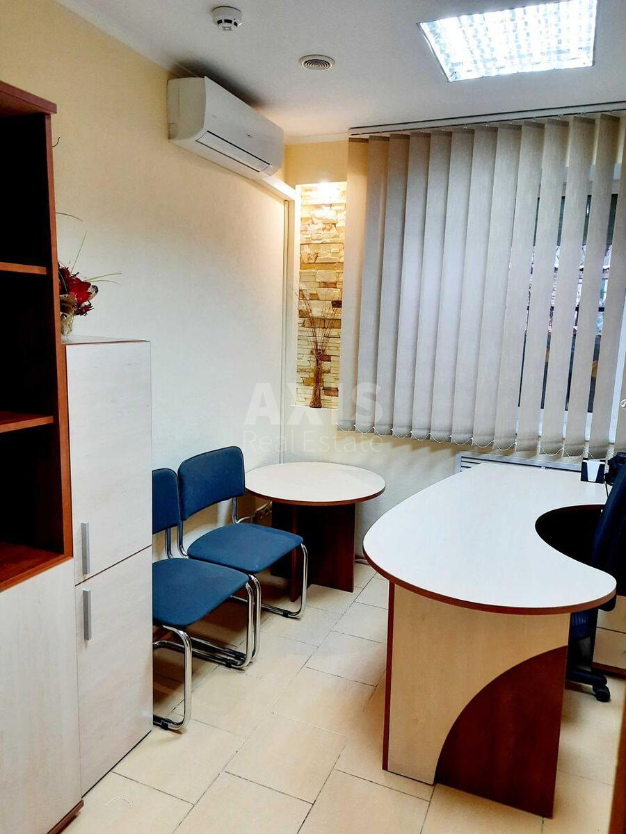 Office vul. Vasyl'kivs'ka 49/1, 45m256599