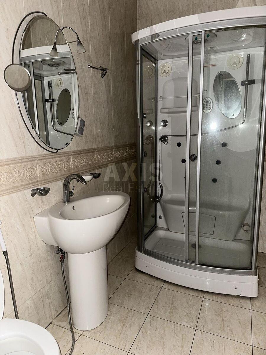 Объект торговли ул. Поддубного Ивана 20/27, 442м26115011