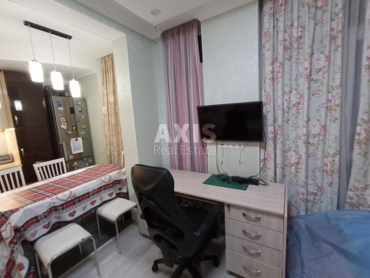 2k apartment vul. Regeneratorna 4к165