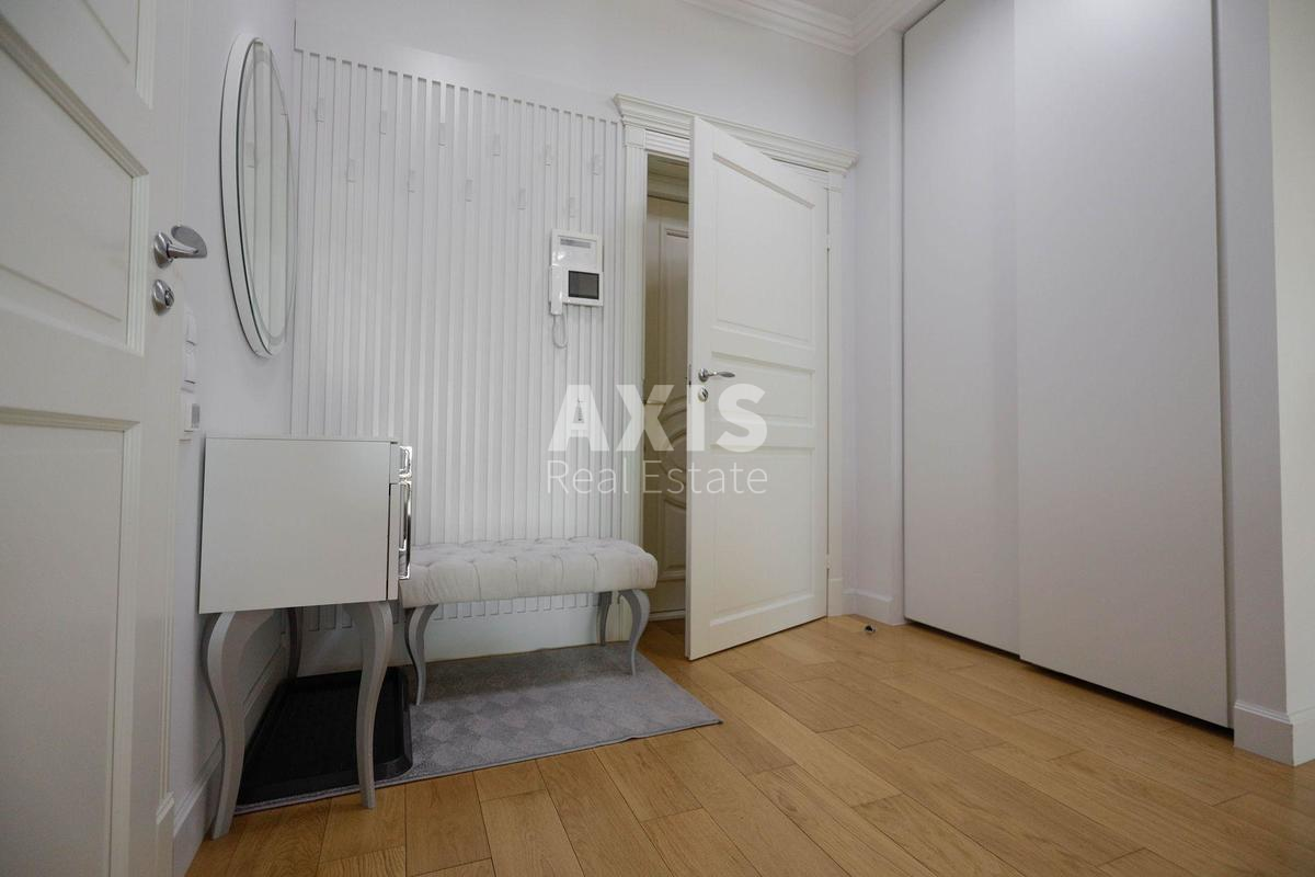 3k apartment vul. Dragomyrova Myhajla 1812