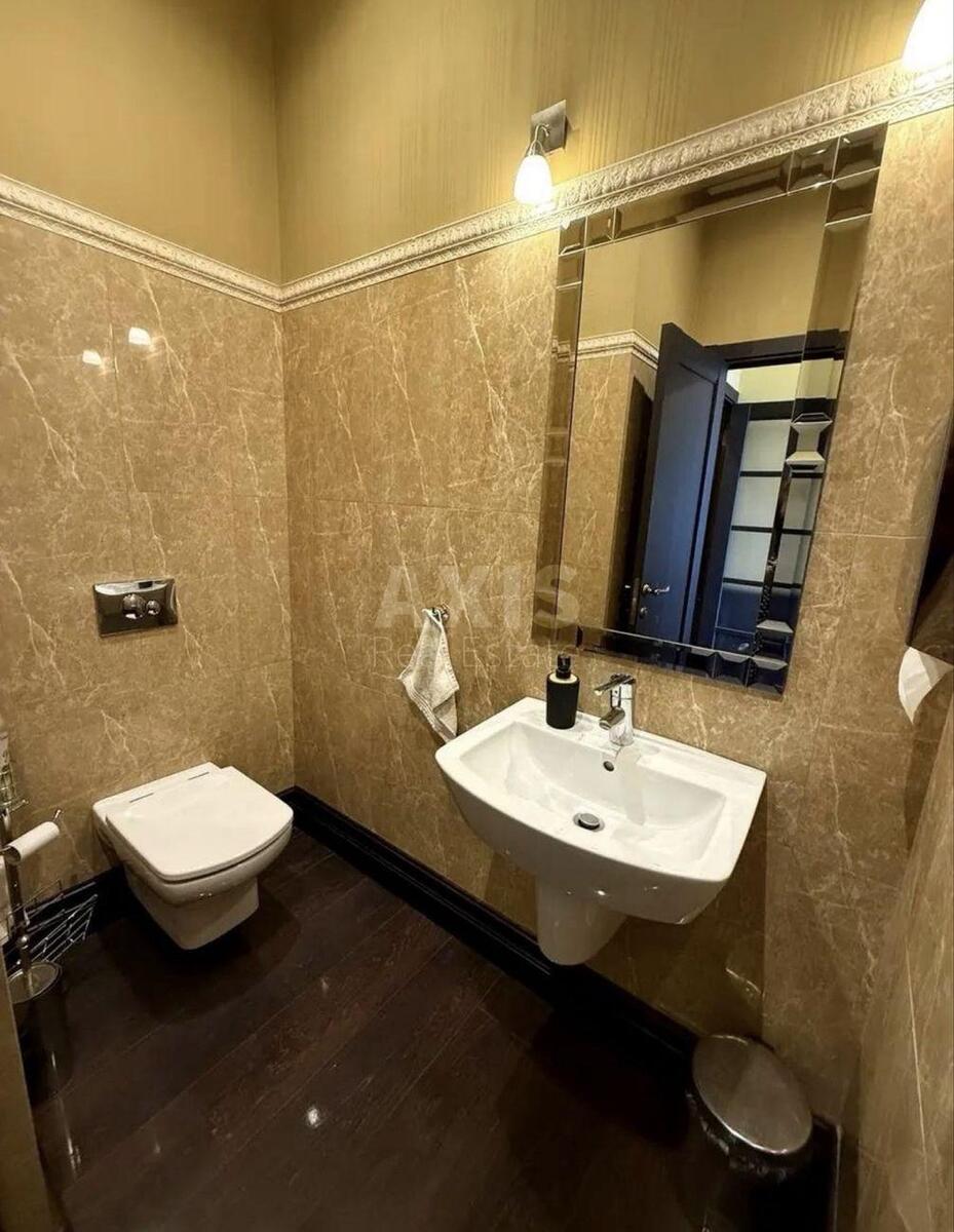 Office pr-t Obolons'kyj 26, 119m2621707