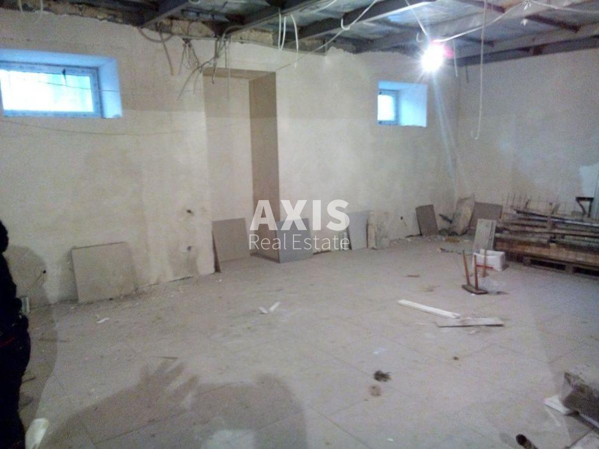 Service object vul. Vvedens'ka 6, 210m2431253