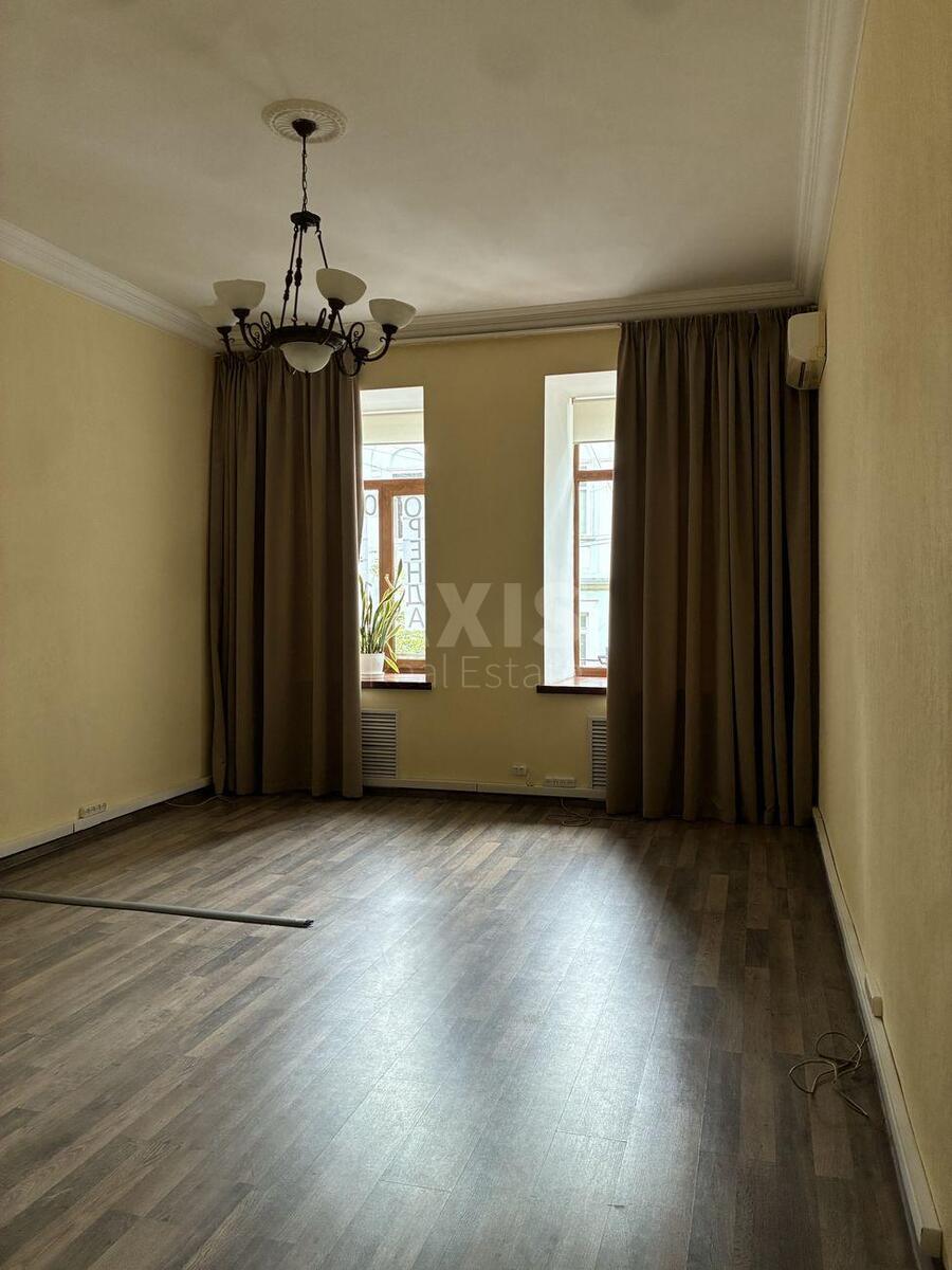 Office vul. Sofii'vs'ka 18, 155m2592444