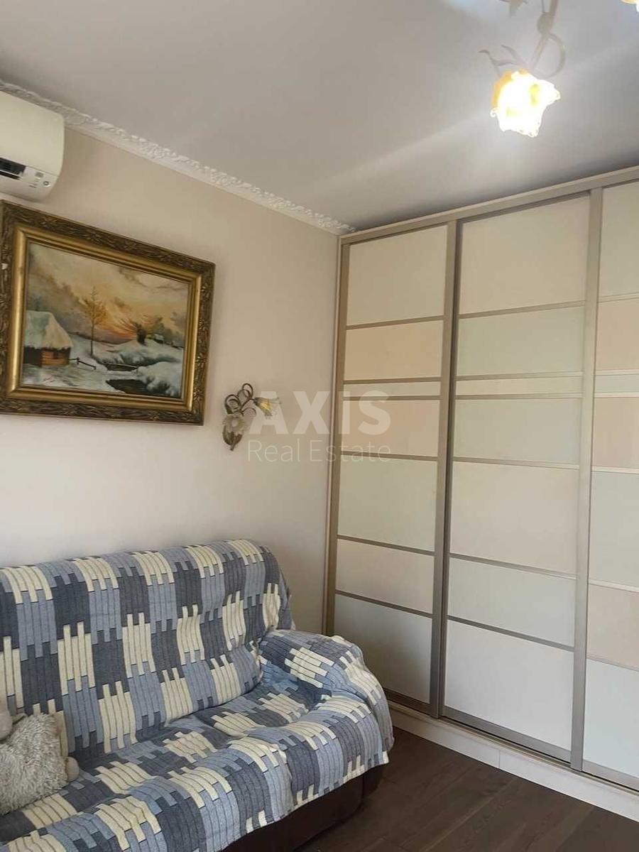2к квартира ул. Евгения Коновальца 36В5