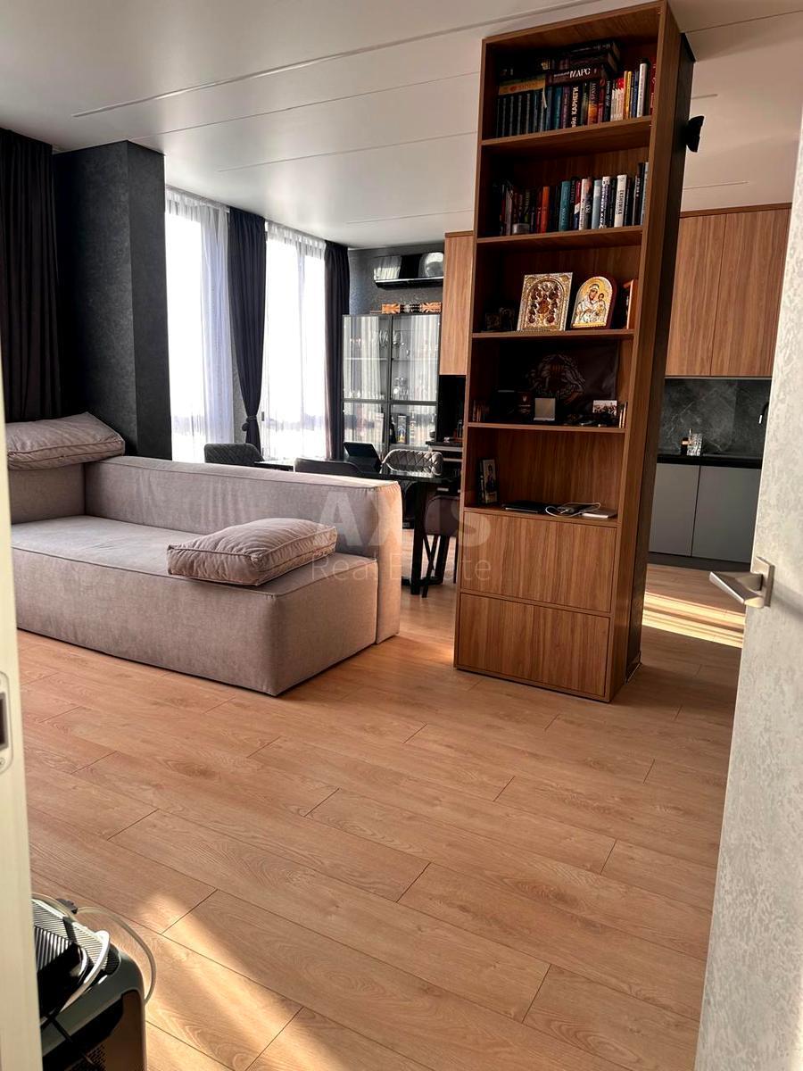 2k apartment vul. Saljutna 2Б631447