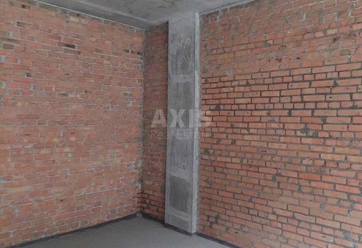 Service object vul. Barbjusa Anri 43, 71m25