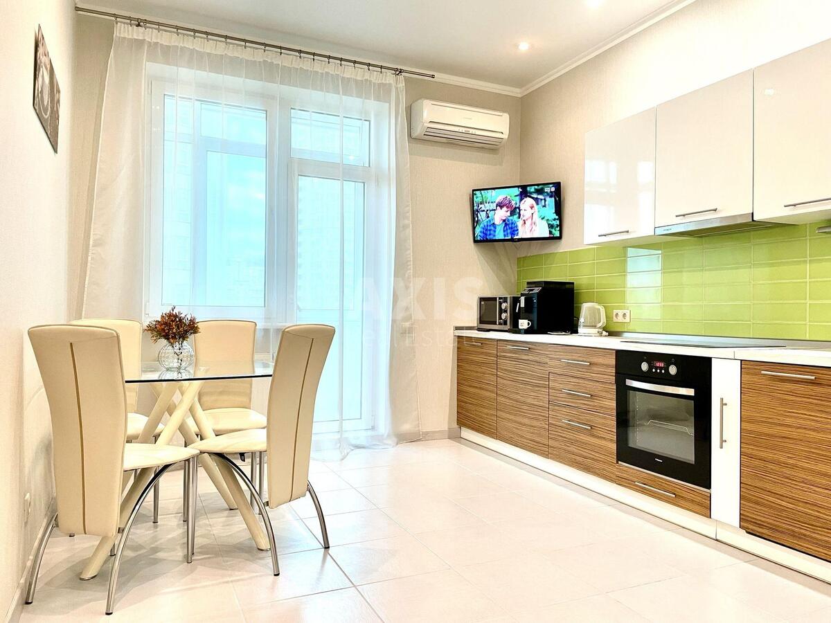 2k apartment vul. Mehanizatoriv 21