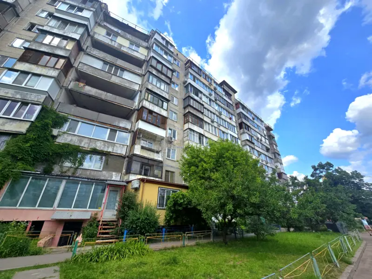 1к квартира пр-т Оболонский 4310
