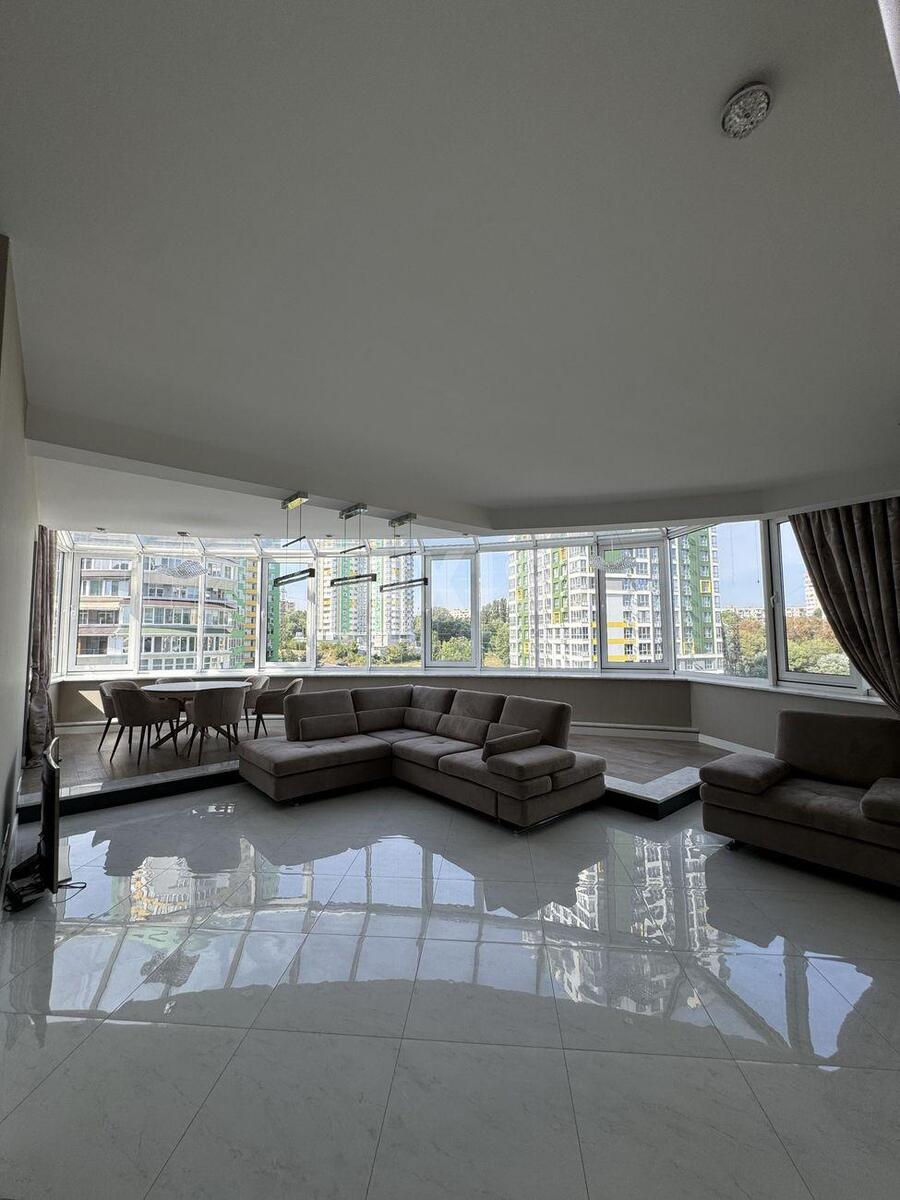 3k apartment vul. Vyshgorods'ka 455