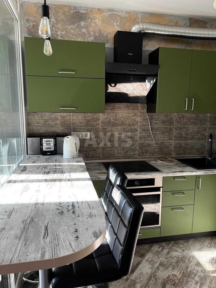 2k apartment vul. Zlatoustivs'ka 300