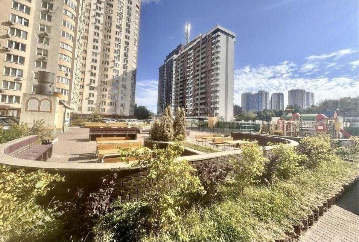1k apartment pr-t Lobanovs'kogo 15060552