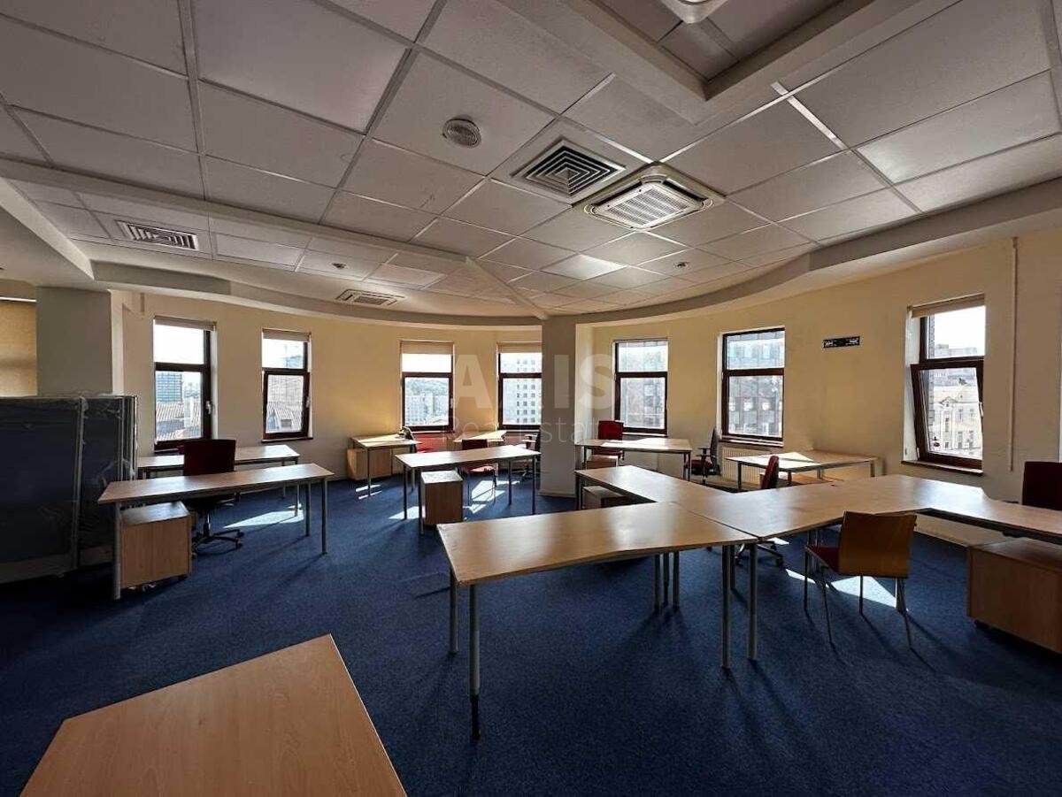 Office vul. Saksagans'kogo 42, 250m2515115