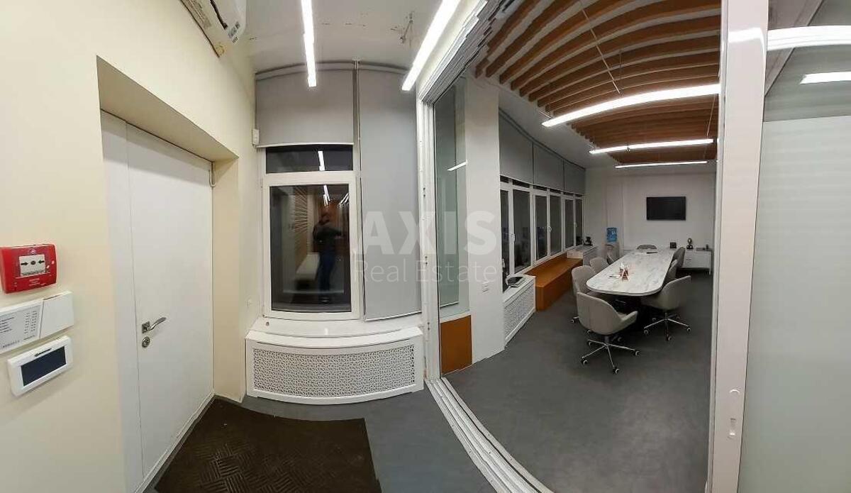 Офис ул. Ахматовой Анны 22, 106м2581965