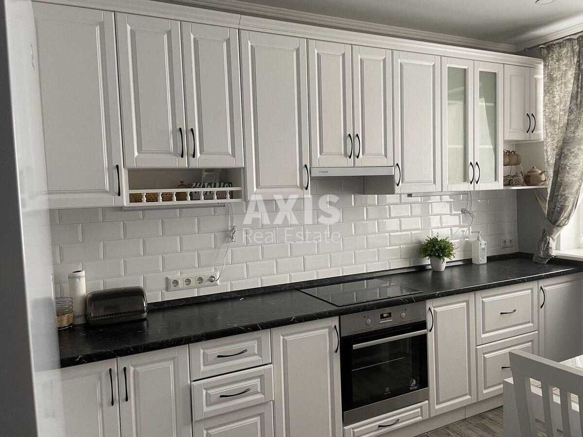 2k apartment vul. Novopol'ova 2