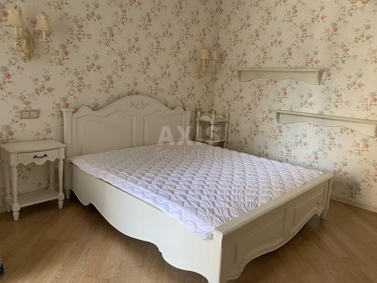 4k apartment vul. Instytuts'ka 18621925