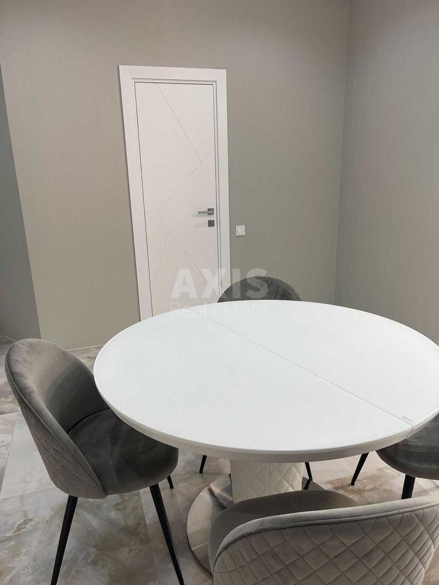 2k apartment pr-t Peremogy 11Б1