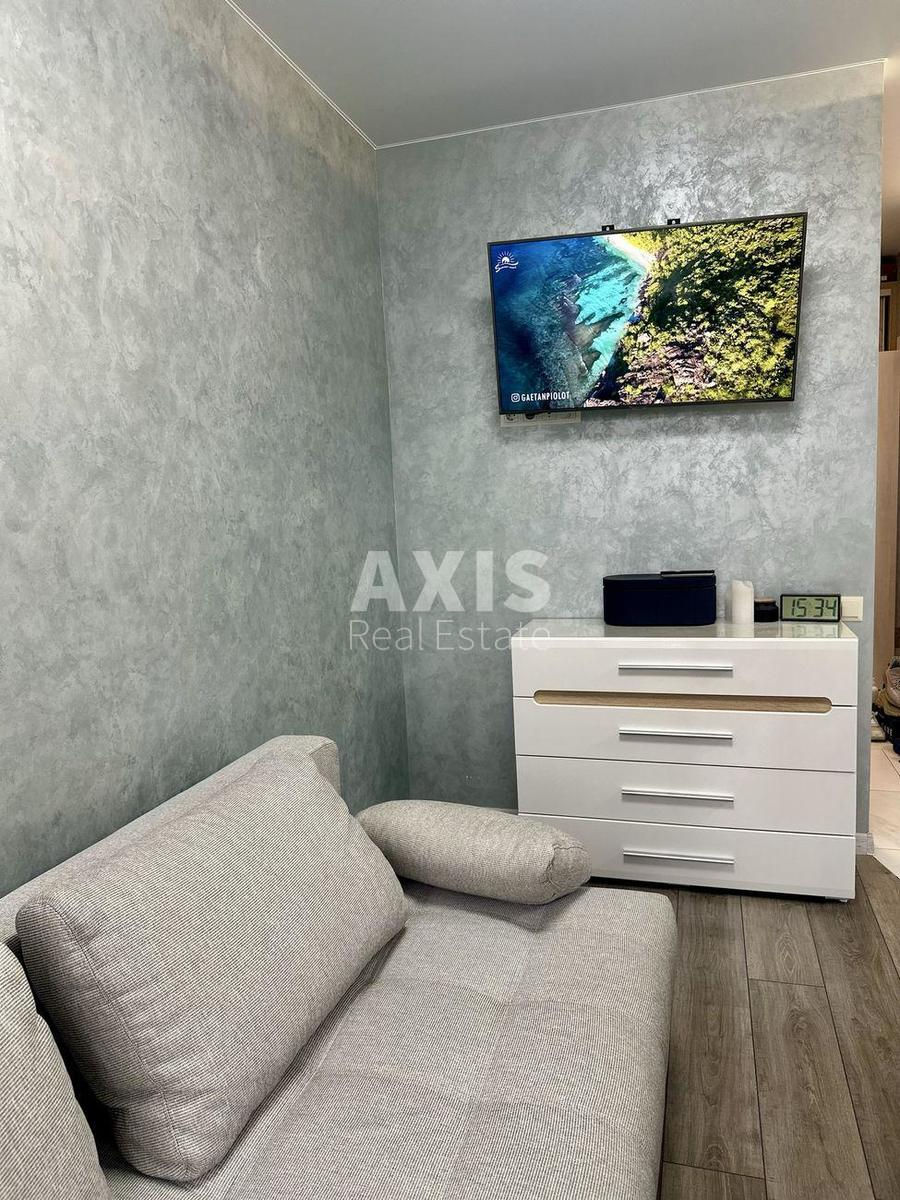 1k apartment vul. Nyzhn'okljuchova 140