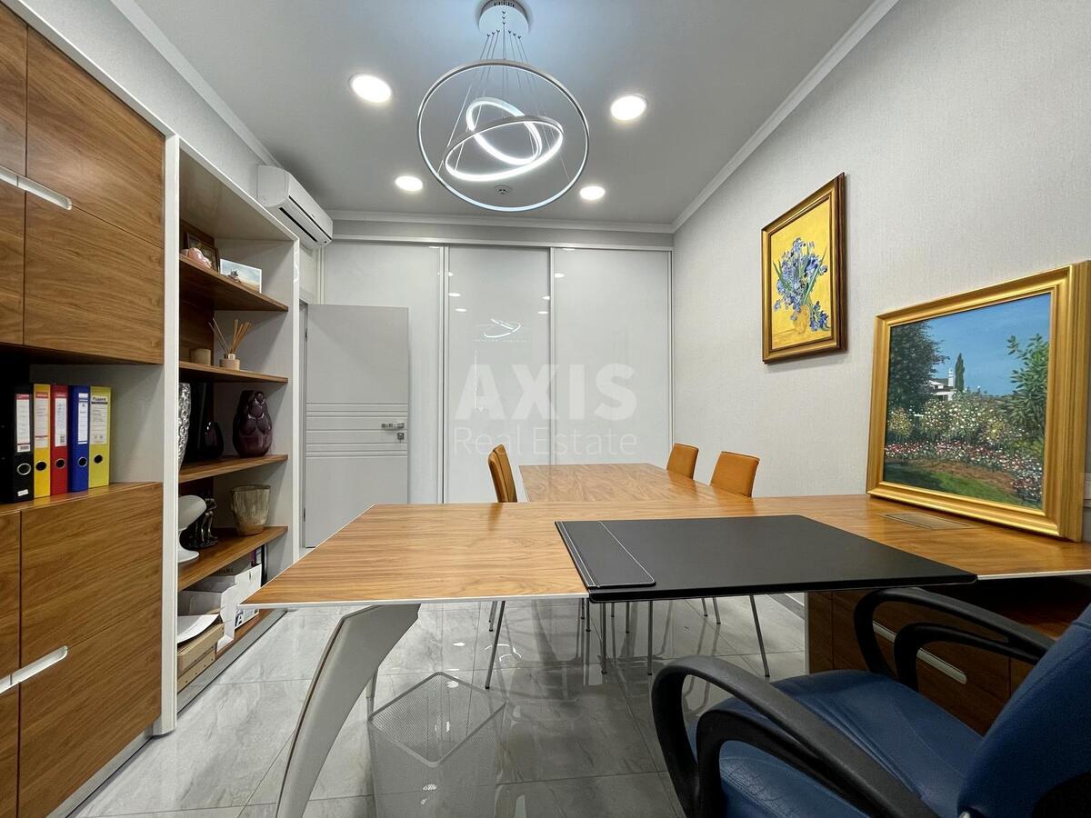 Office vul. Zhyljans'ka 68, 50m2635980