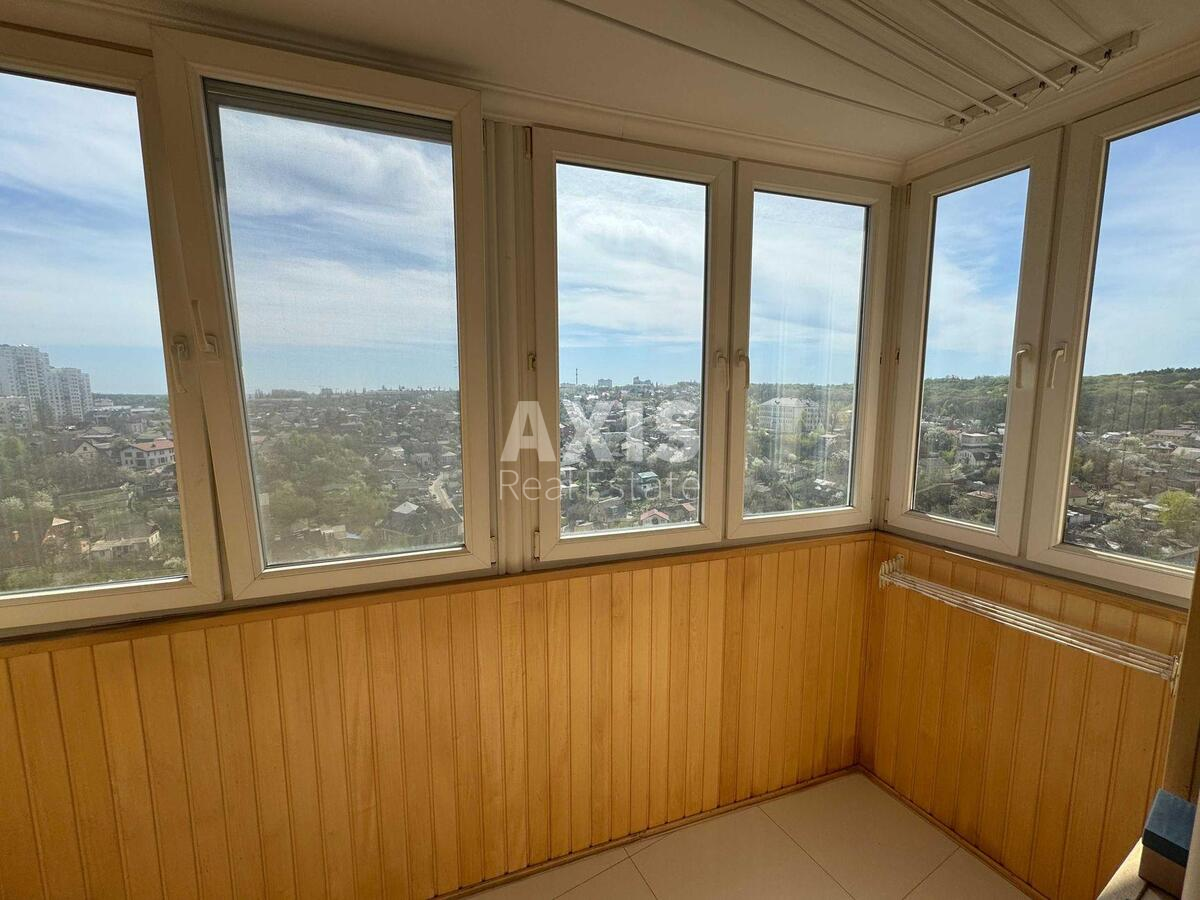 2k apartment vul. Golosii'vs'ka 1312