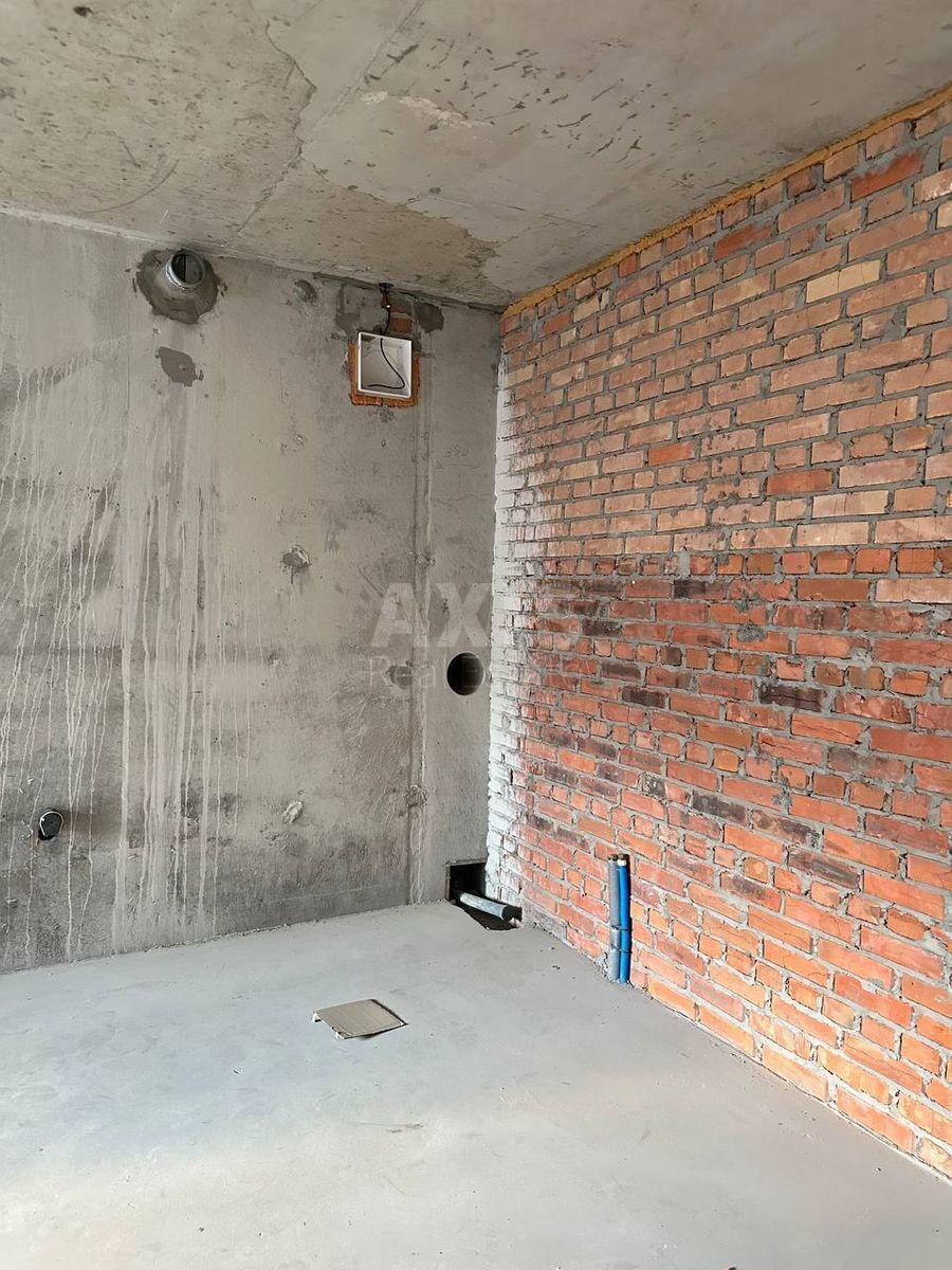 3k apartment vul. Sverstjuka Jevgena 4583681