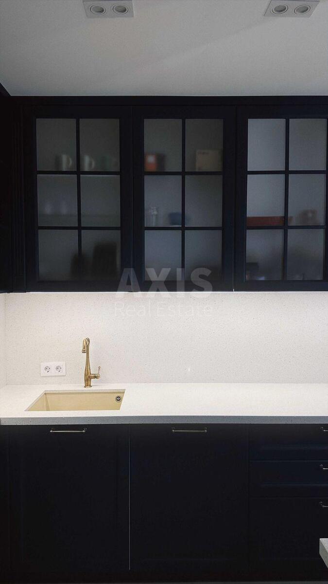 3k apartment vul. Ahmatovoi' Anny 13Д627974