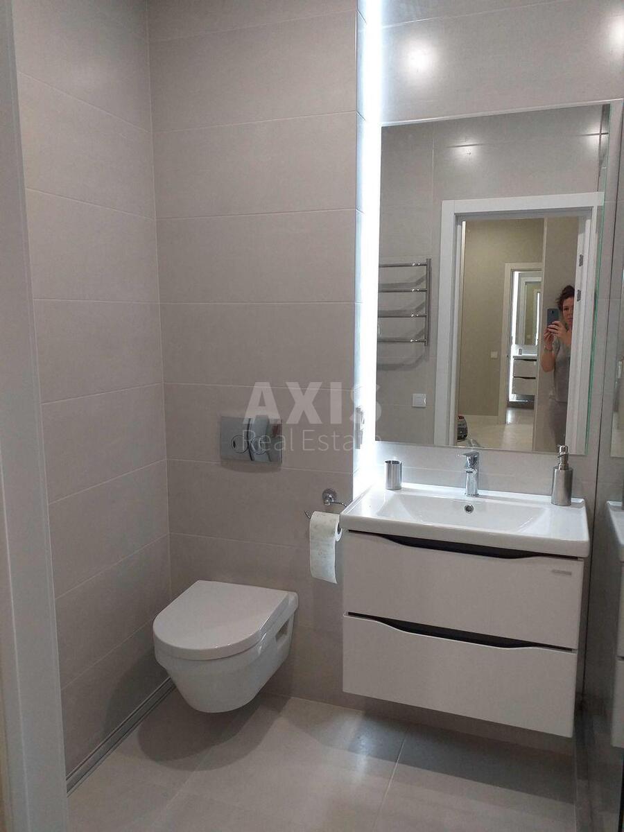 1k apartment pr-t Obolons'kyj 16