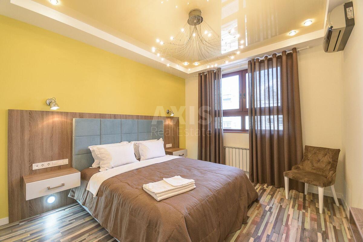 2k apartment vul. Rustaveli Shota 446